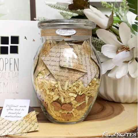 Customized Wedding Anniversary Gifts with a Personal Touch