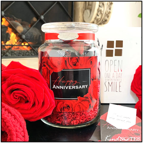 3 Unique Anniversary Gifts for Her to Mark the New Journey
